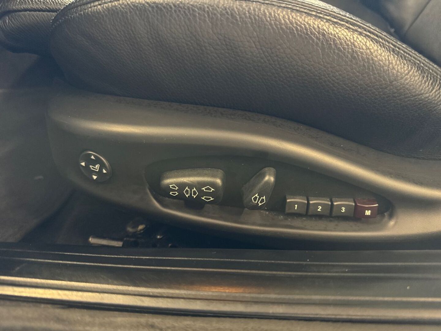 BMW 650 2008