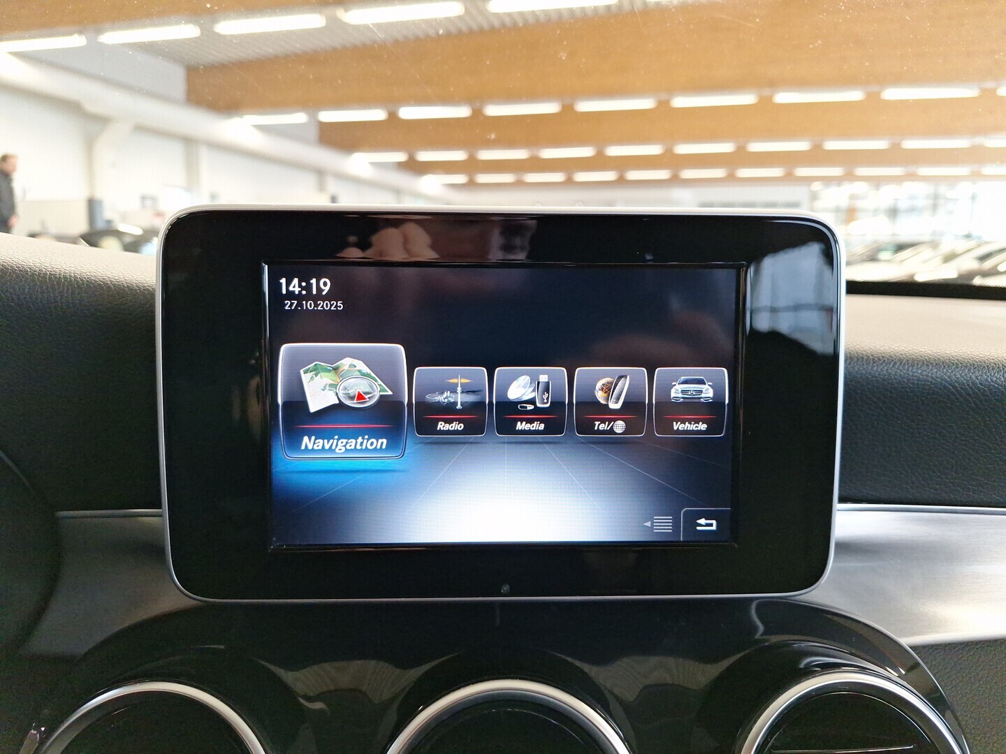 MERCEDES-BENZ C 2015