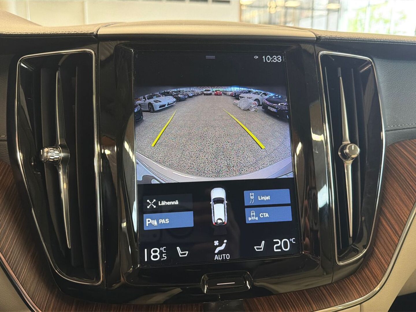 VOLVO XC60 2019