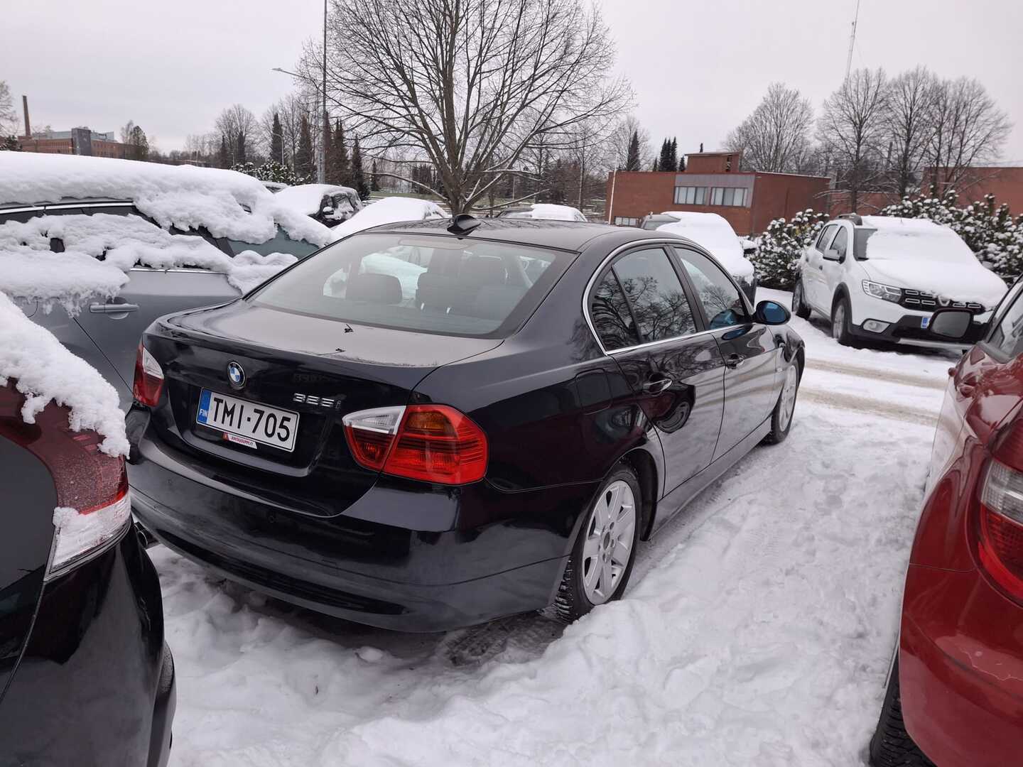 BMW 325 2005