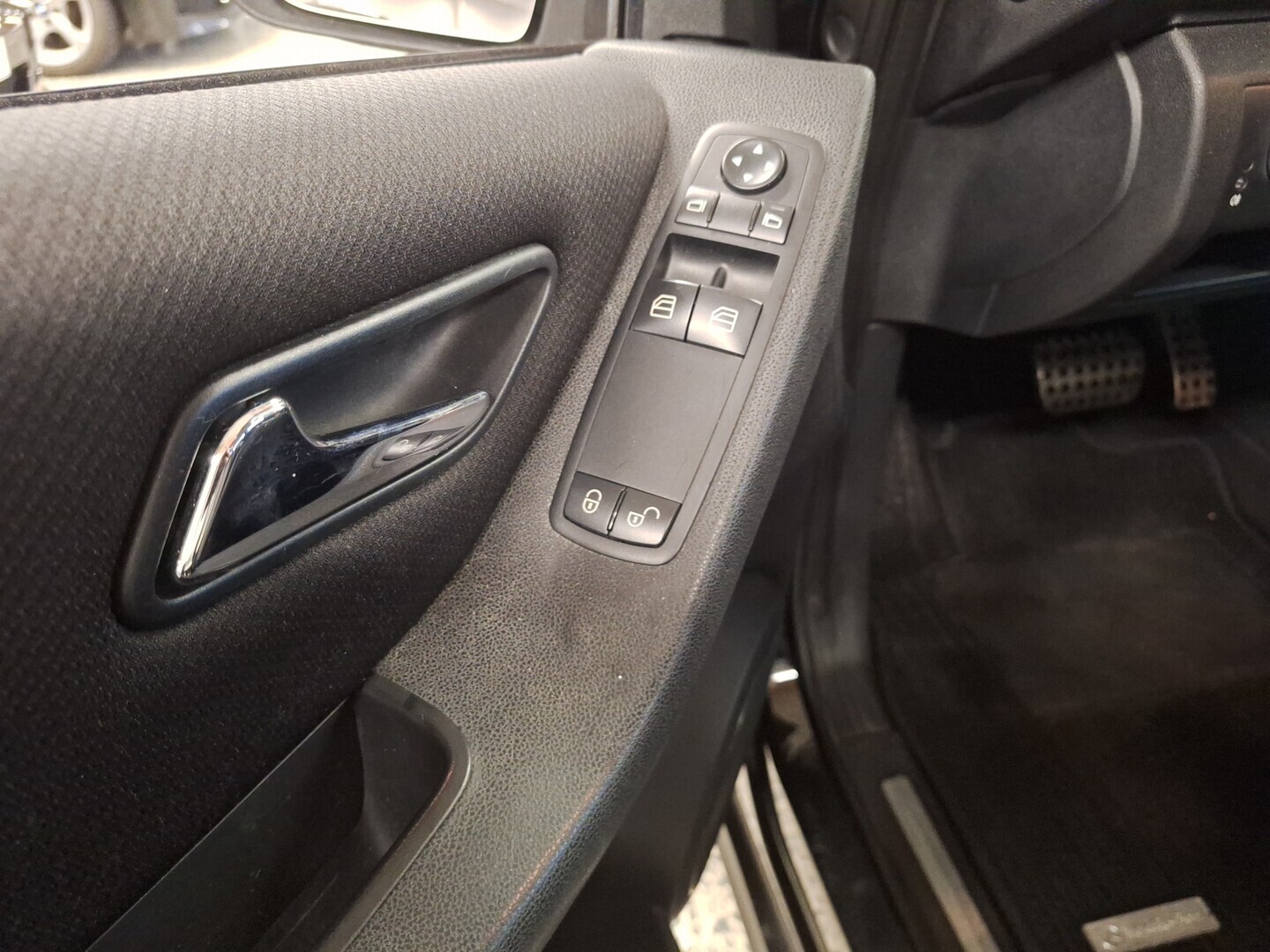 MERCEDES-BENZ A 2008