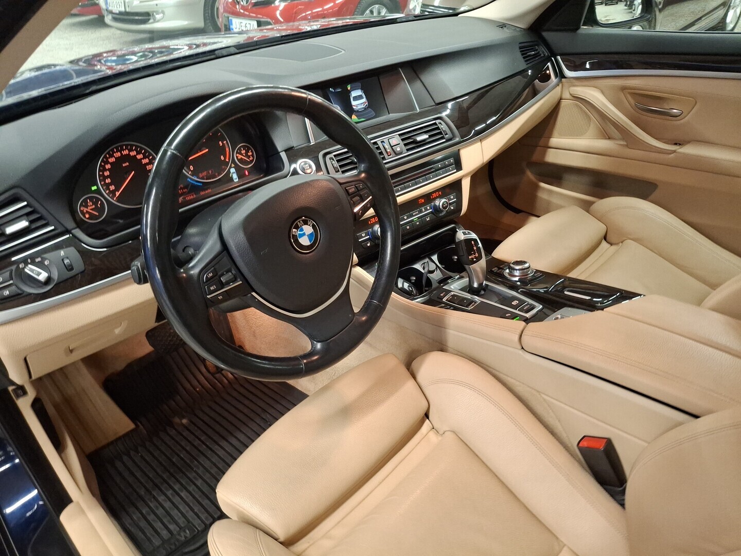 BMW 530 2015