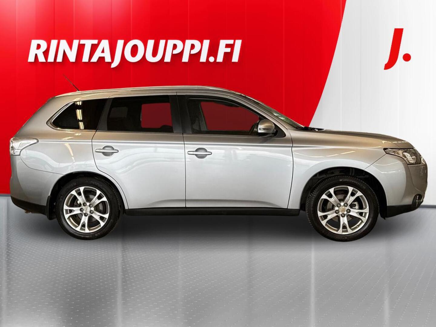 MITSUBISHI Outlander 2015