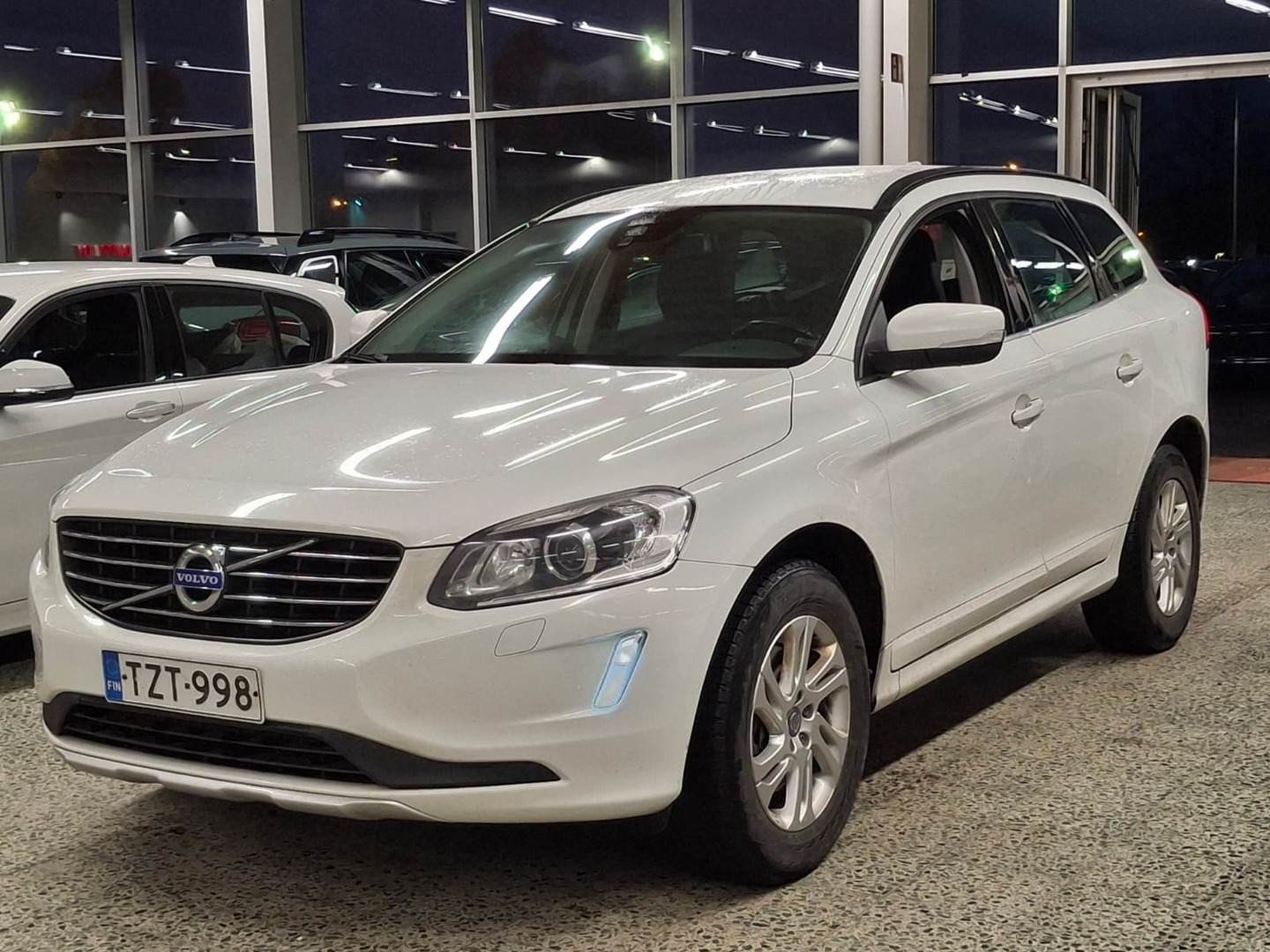 VOLVO XC60 2015