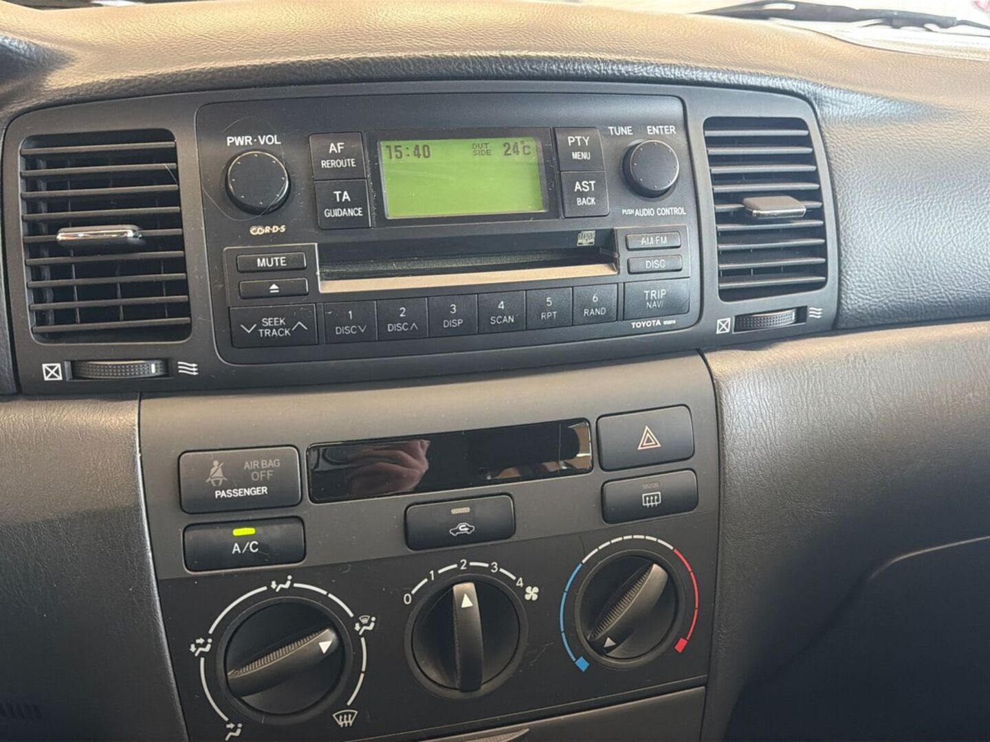 TOYOTA Corolla 2005