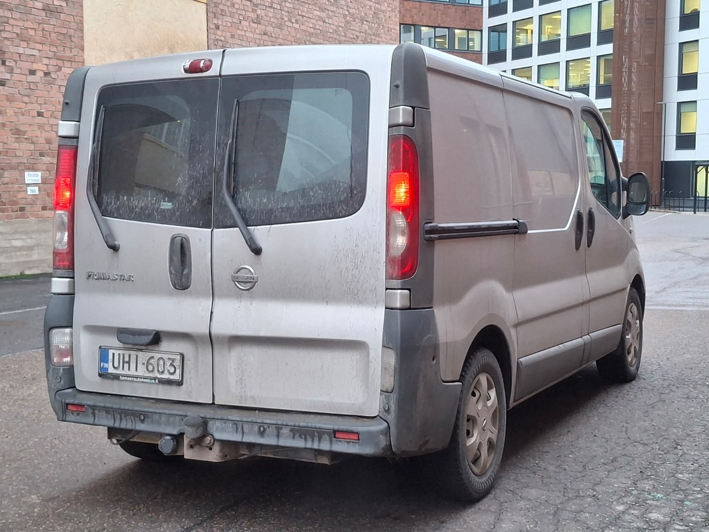 NISSAN Primastar 2010