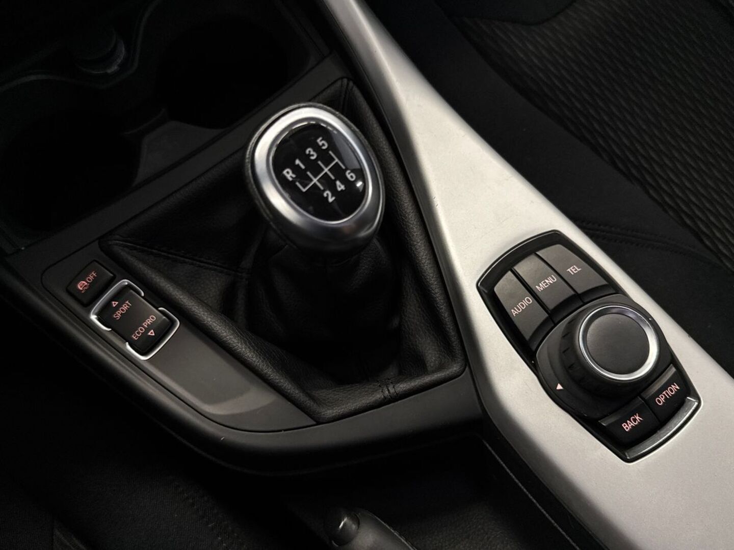 BMW 118 2012