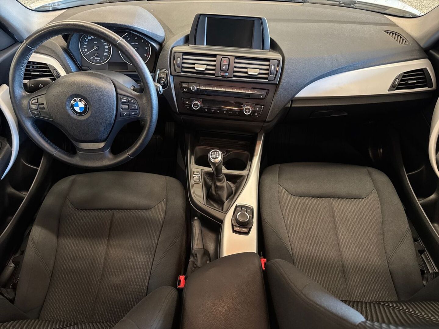 BMW 118 2012