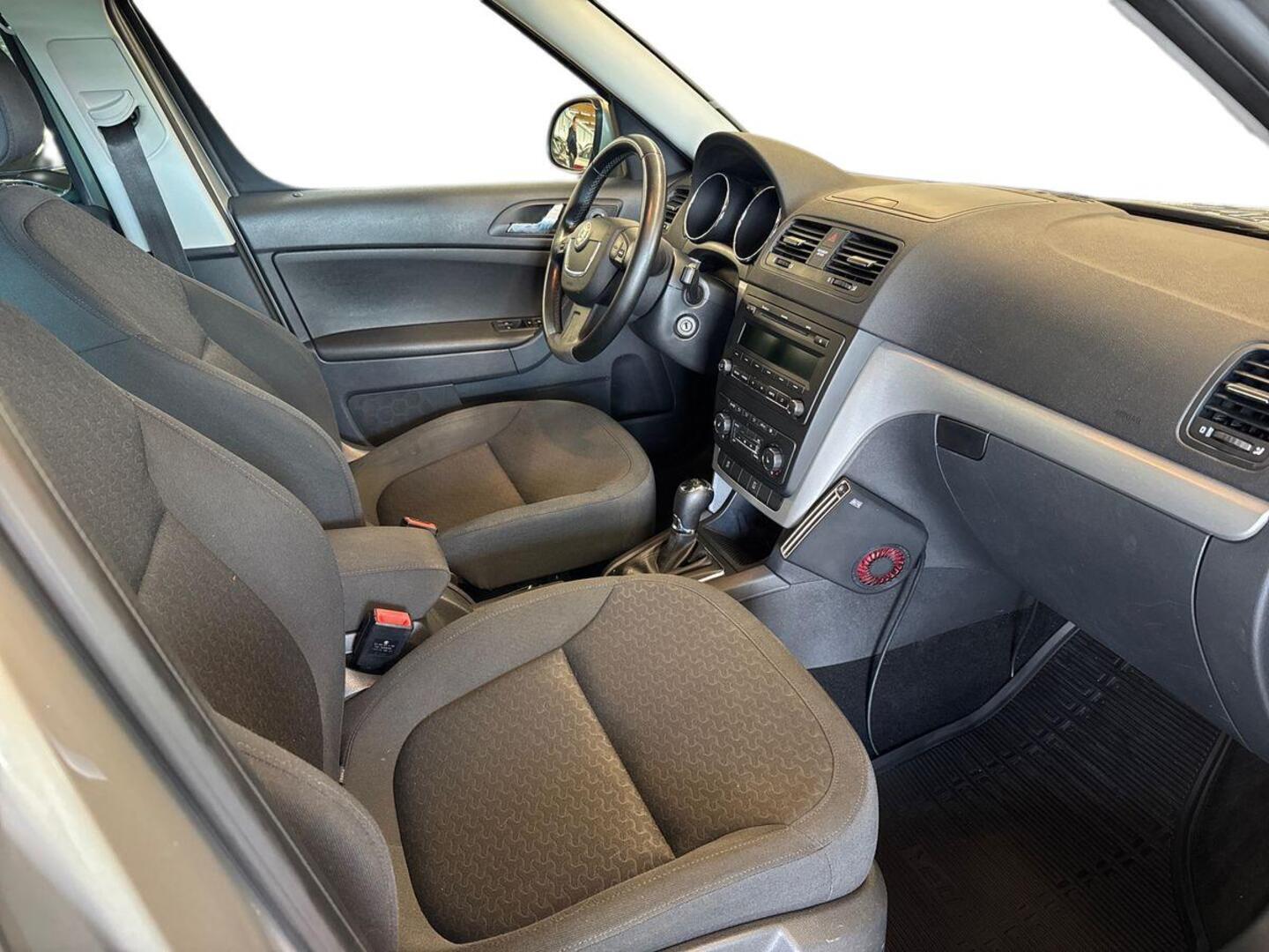SKODA Yeti 2013