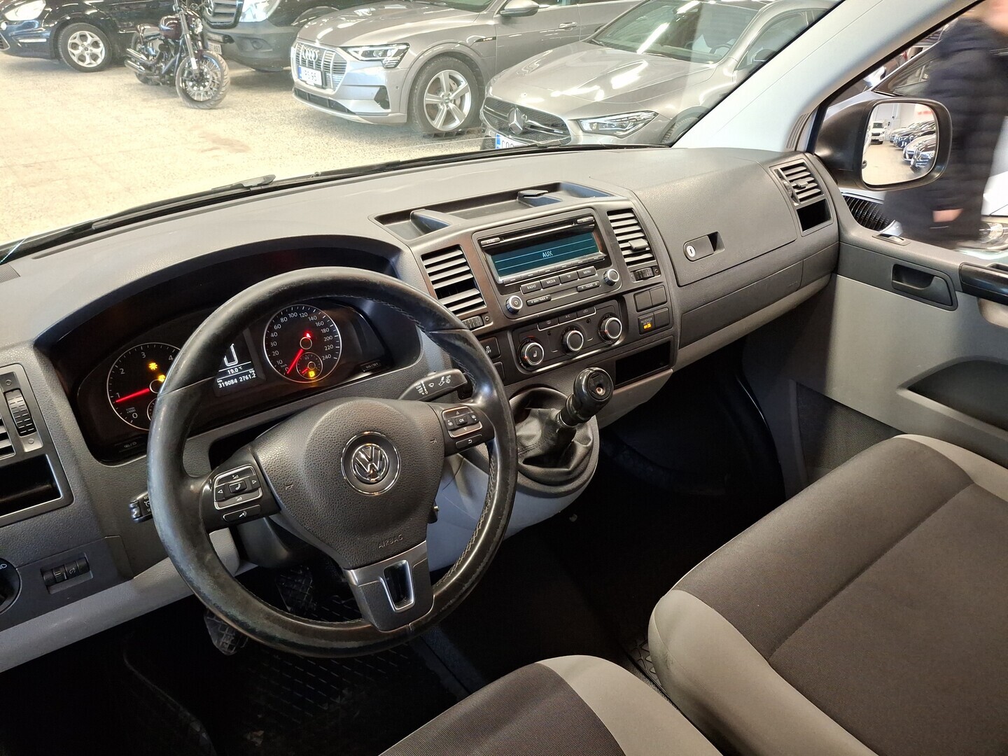 VOLKSWAGEN Transporter 2014