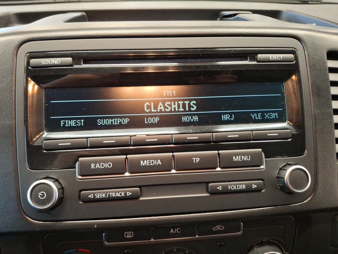 VOLKSWAGEN Transporter 2014