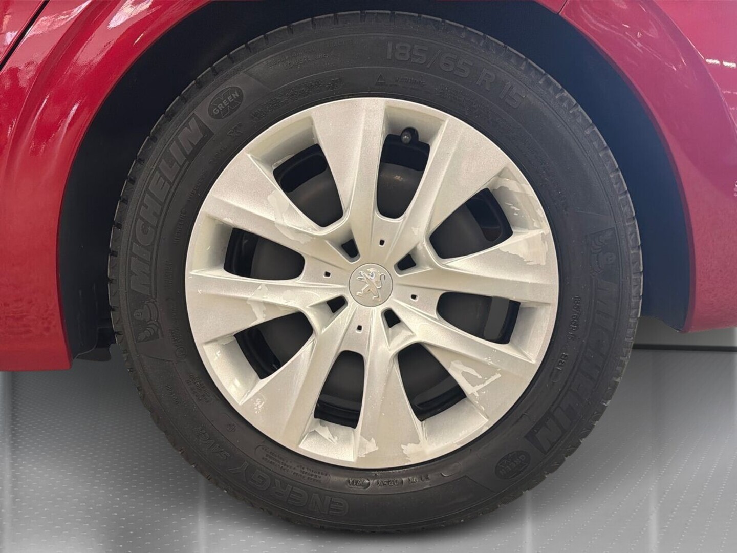 PEUGEOT 208 2014