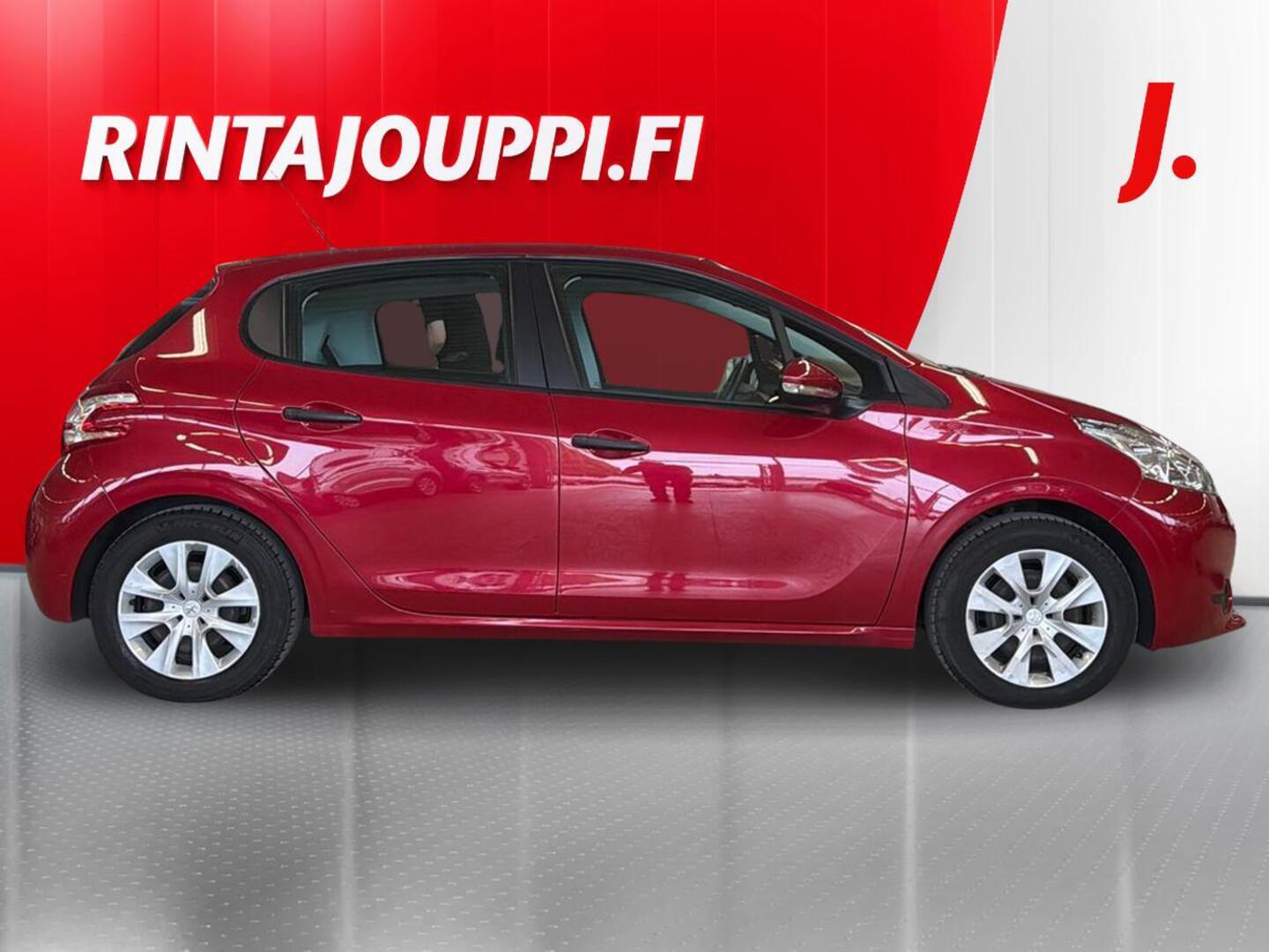 PEUGEOT 208 2014