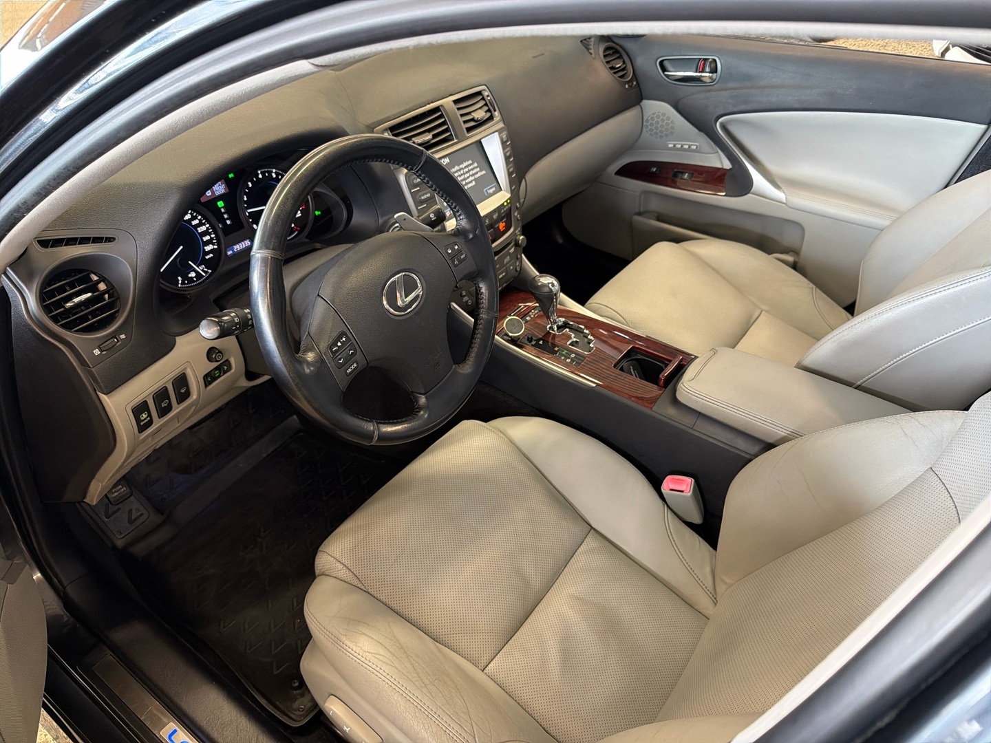 LEXUS IS 2008