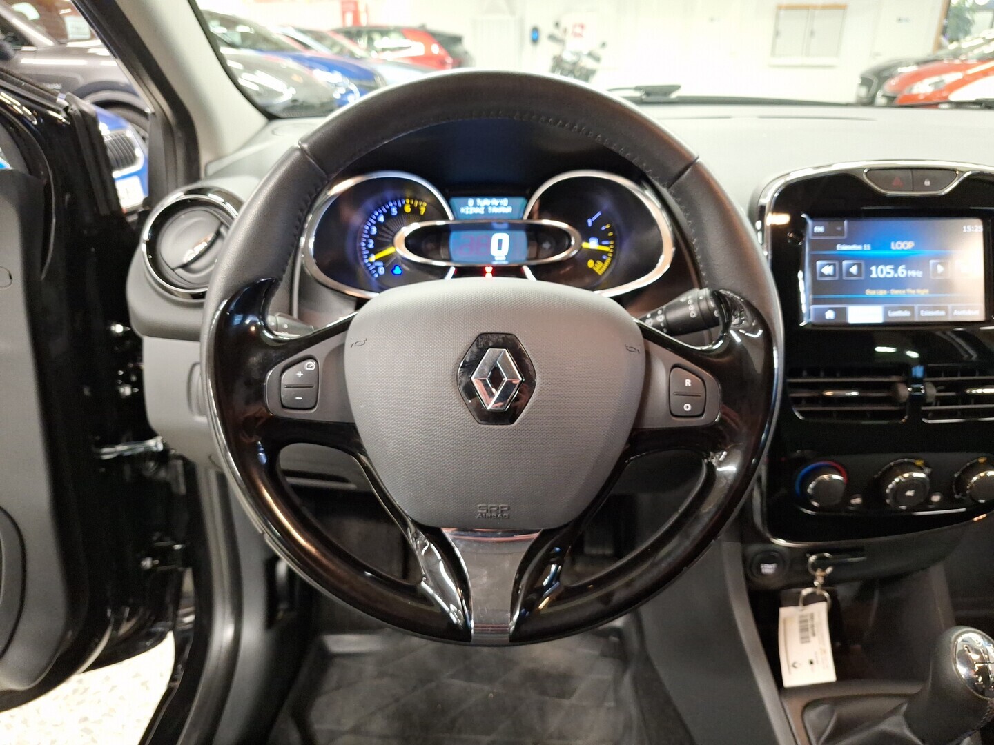 RENAULT Clio 2014