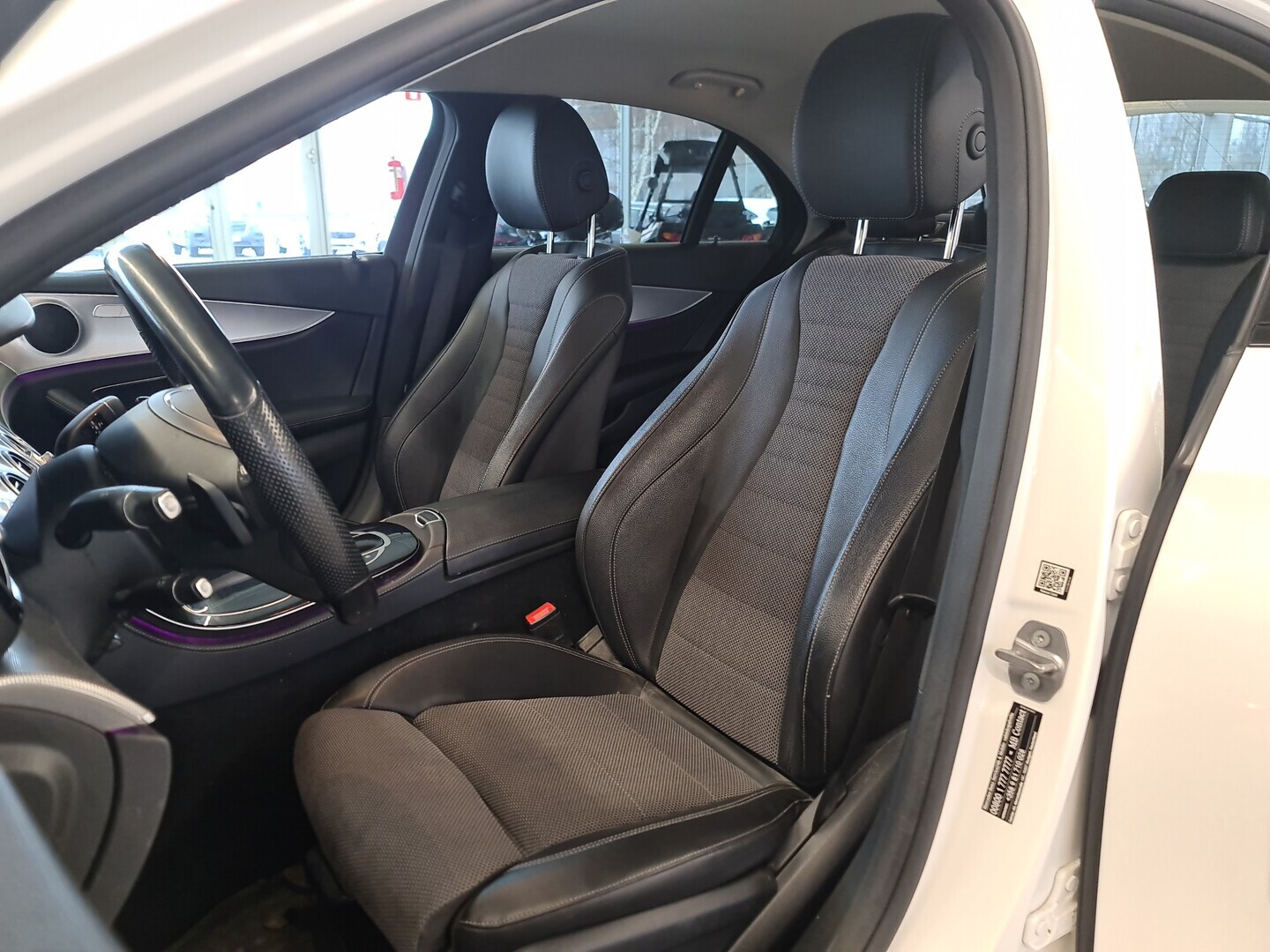 MERCEDES-BENZ E 2017