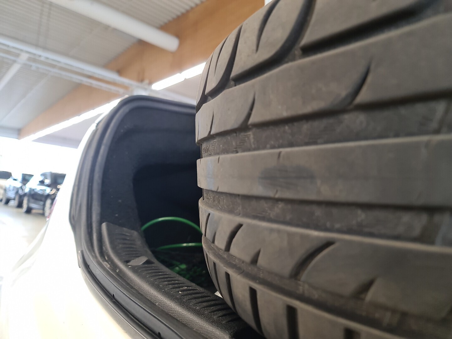 MERCEDES-BENZ E 2017