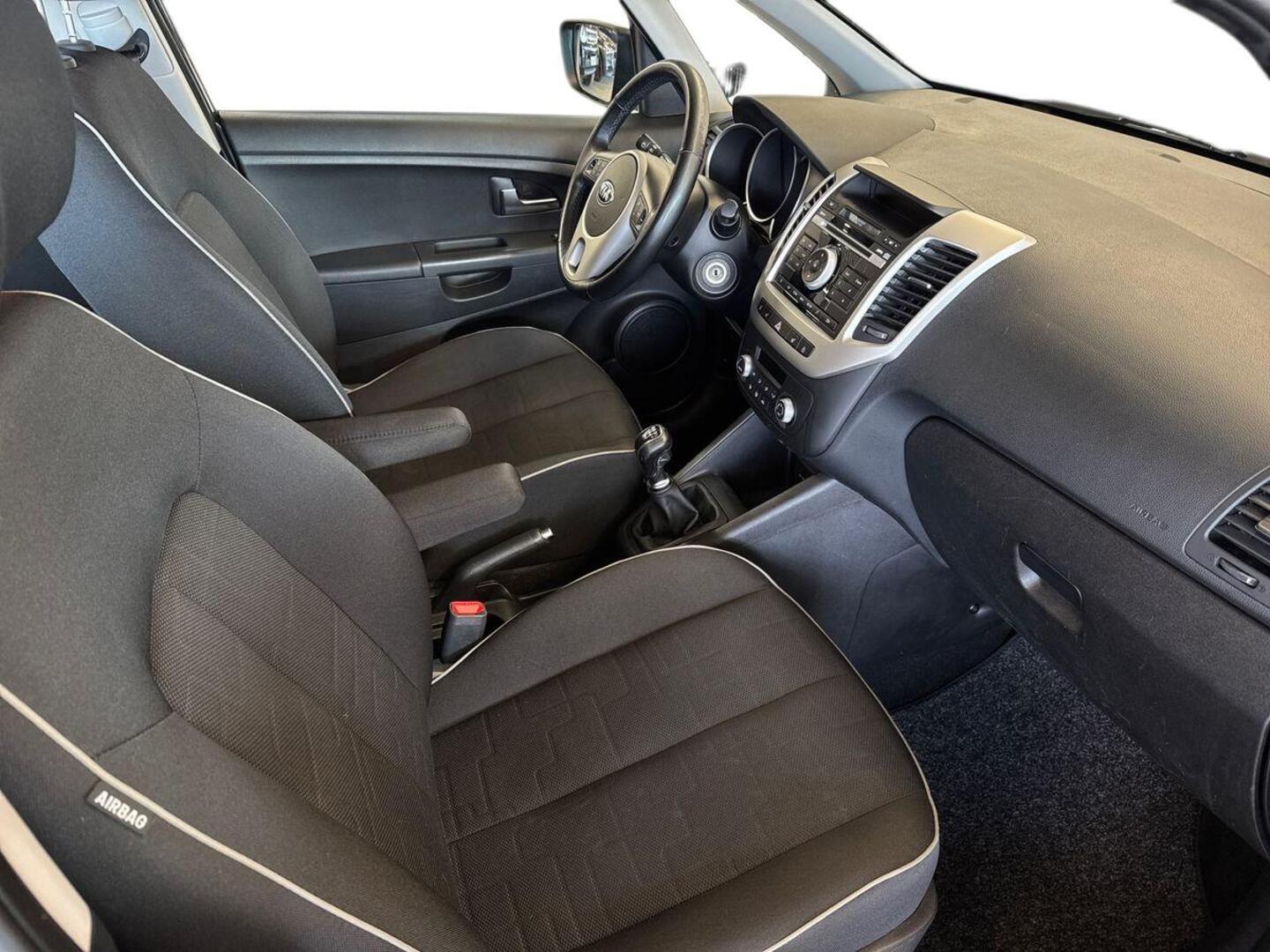 KIA Venga 9