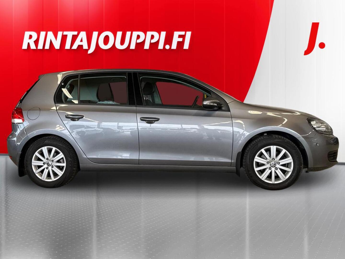 VOLKSWAGEN Golf 2012