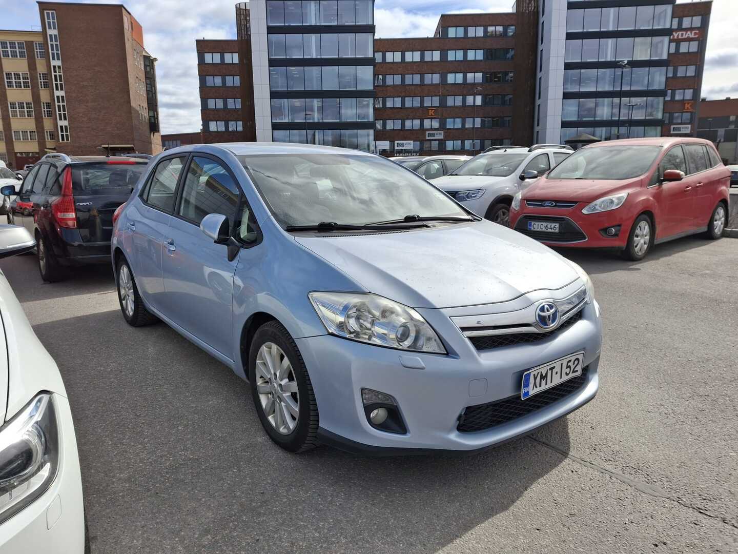 TOYOTA Auris 2011