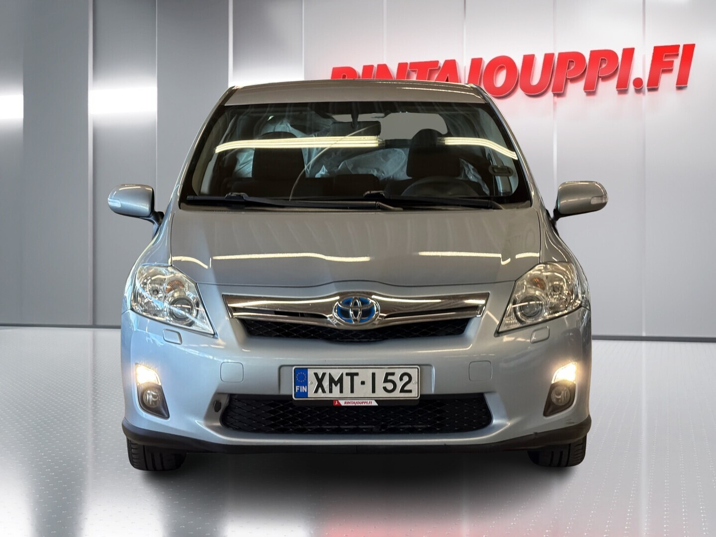 TOYOTA Auris 2011