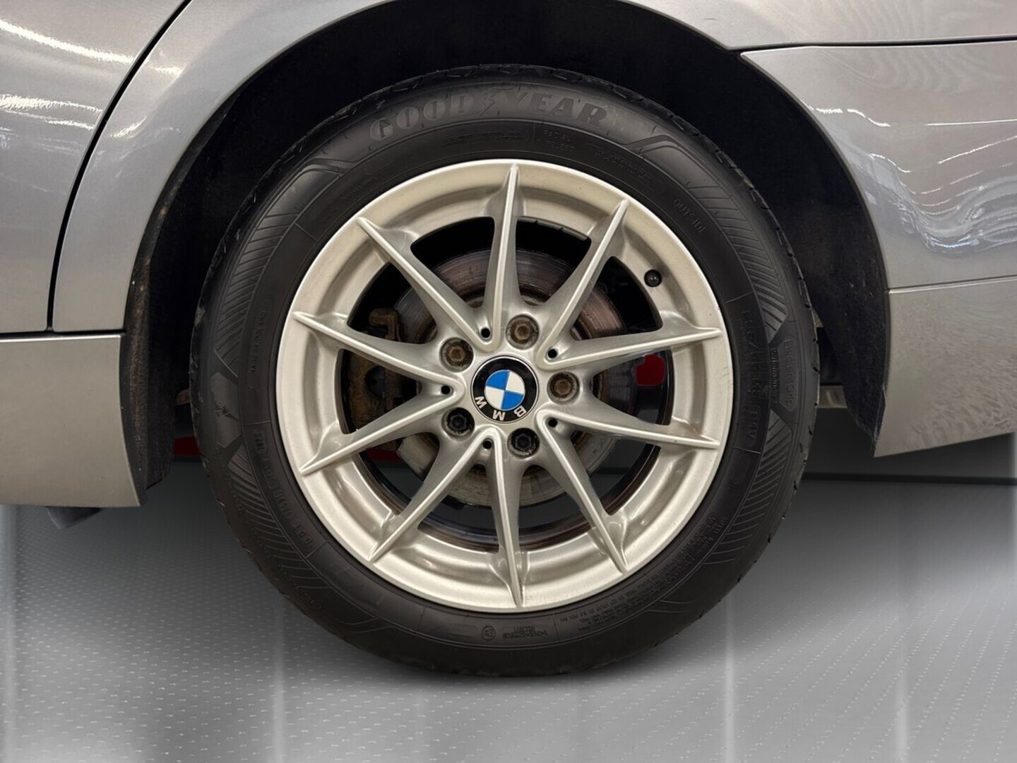 BMW 320 2012
