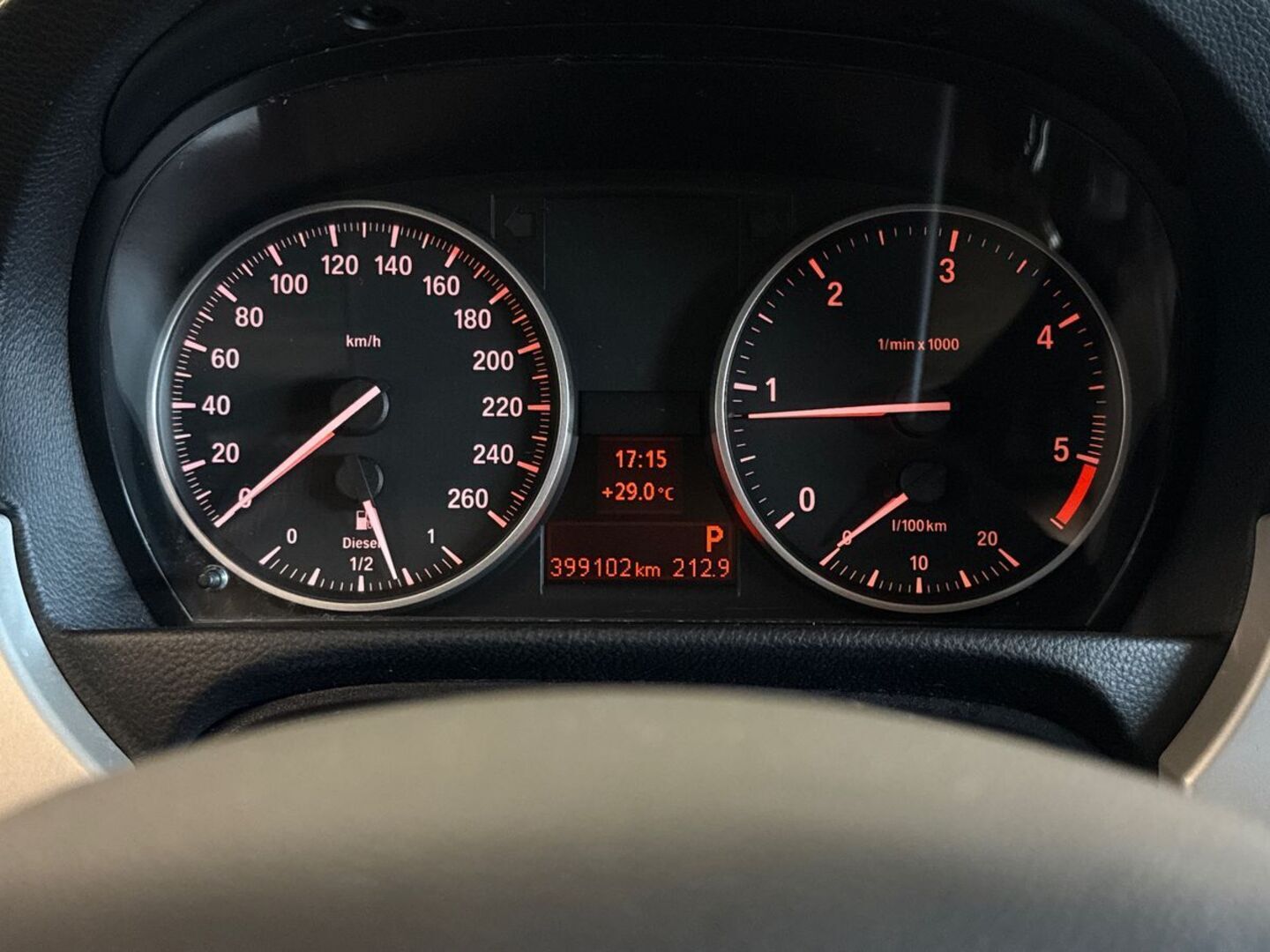 BMW 320 2012