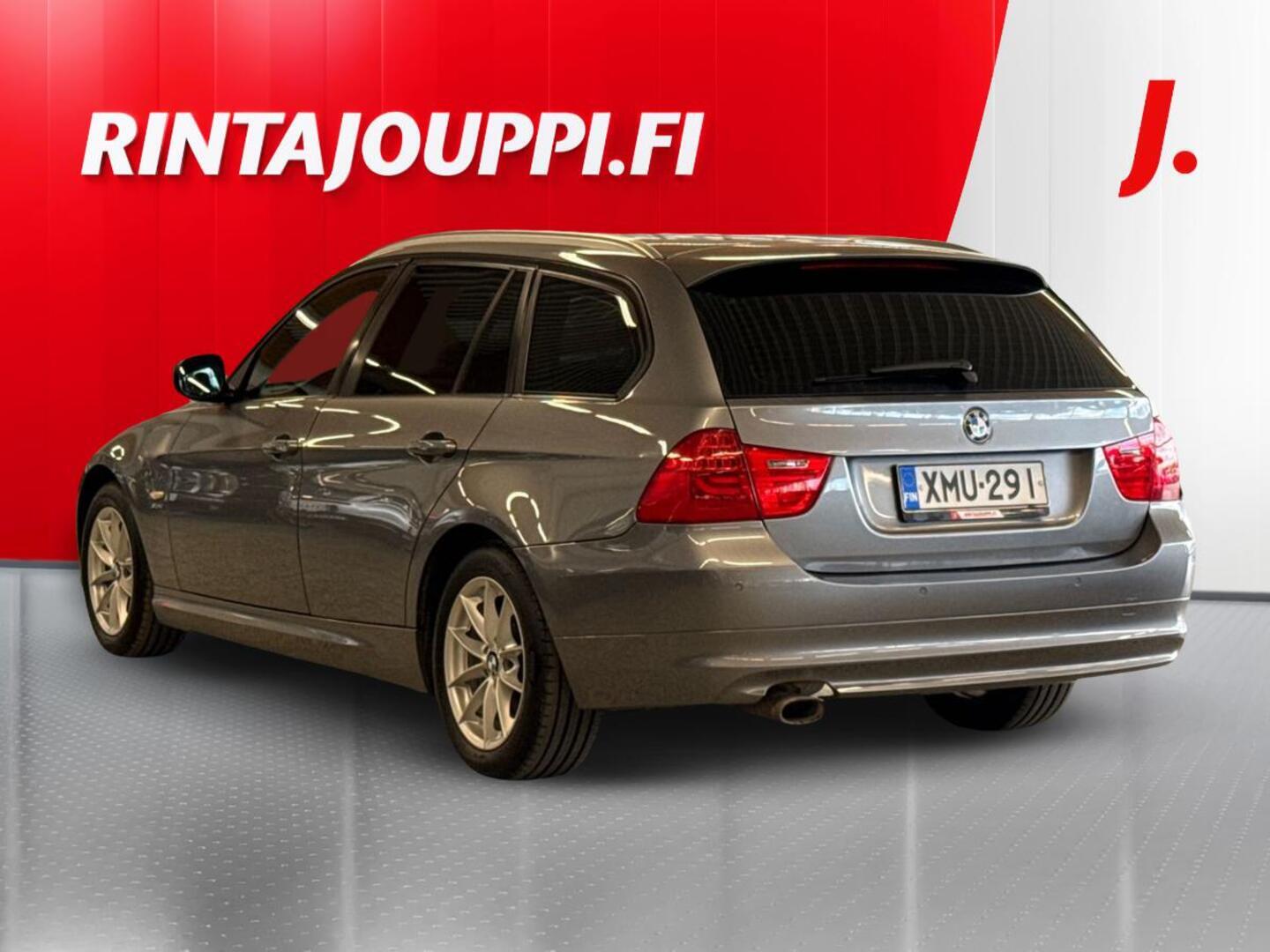 BMW 320 2012