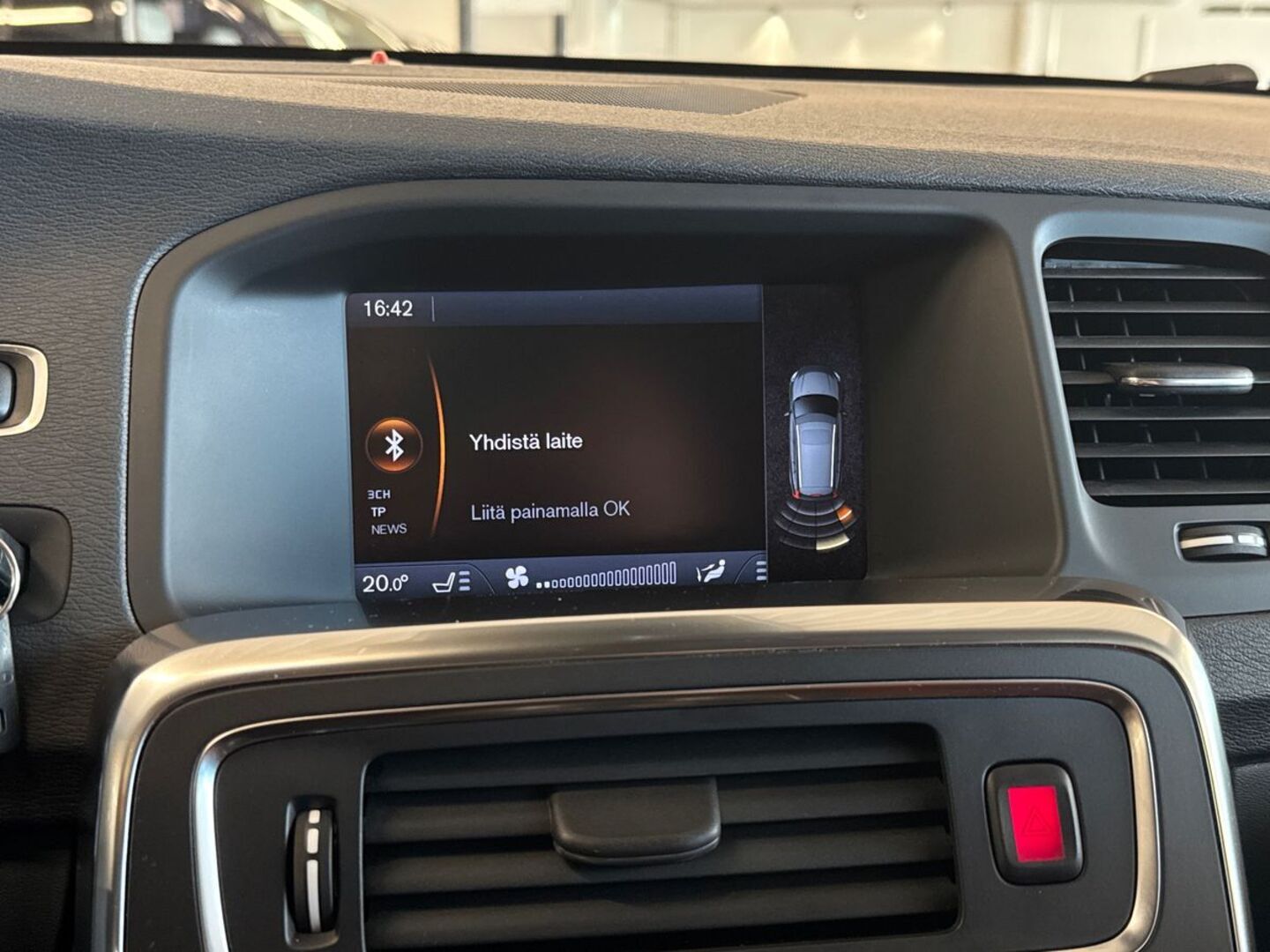 VOLVO V60 2011