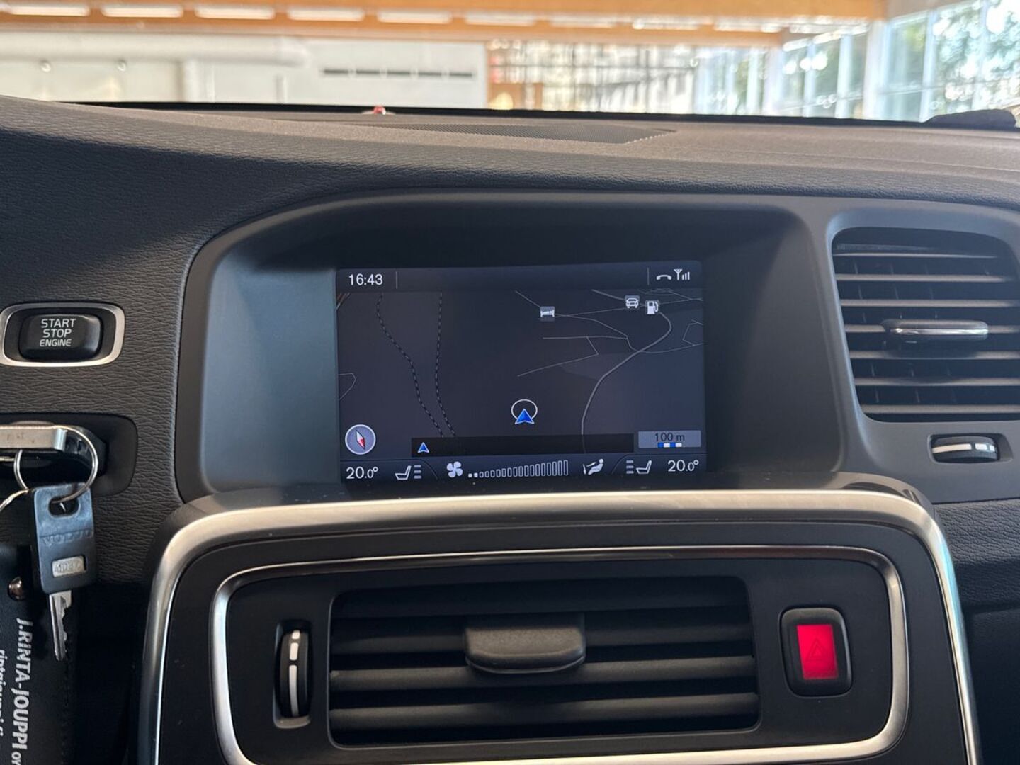 VOLVO V60 2011