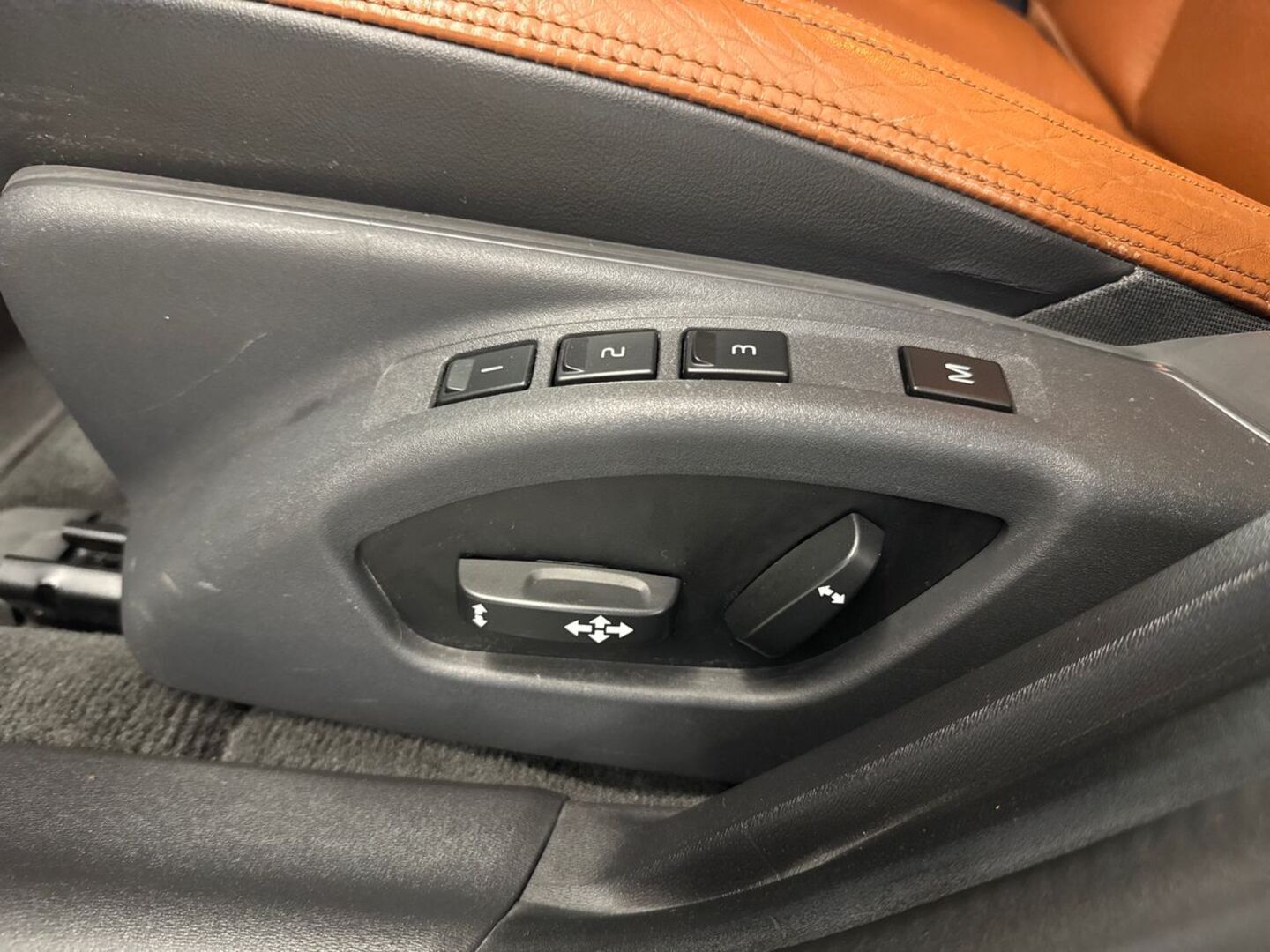 VOLVO V60 2011