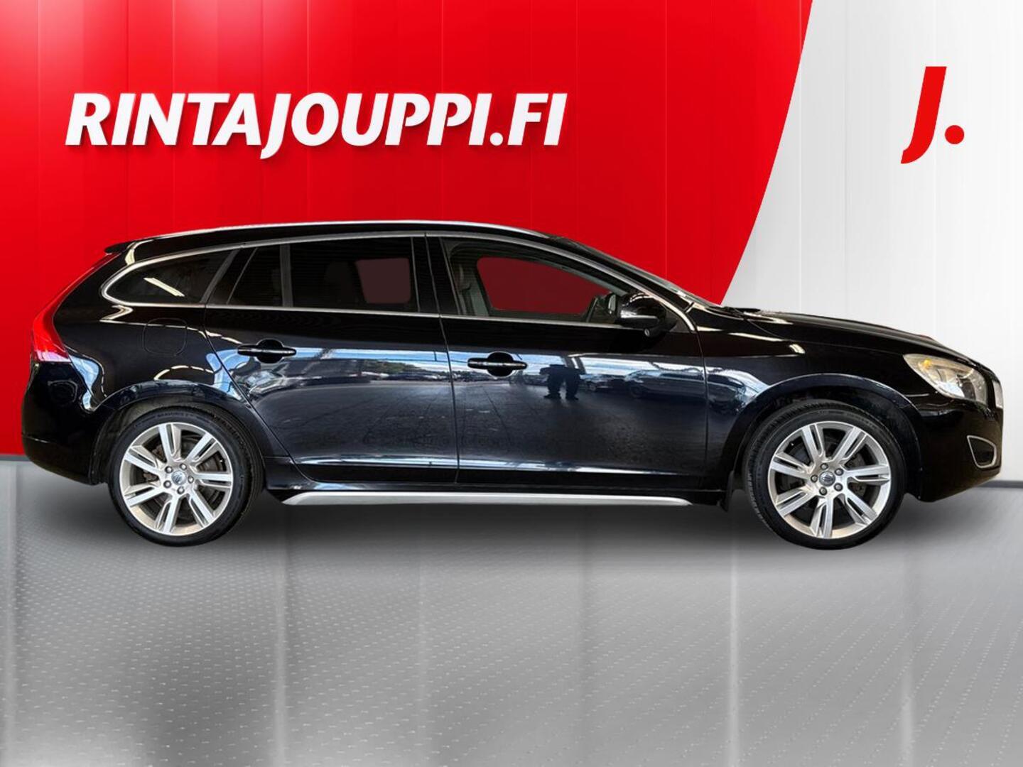 VOLVO V60 2011