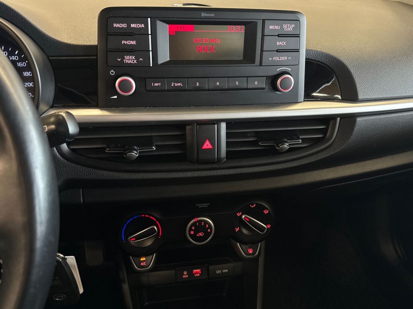 KIA Picanto 23