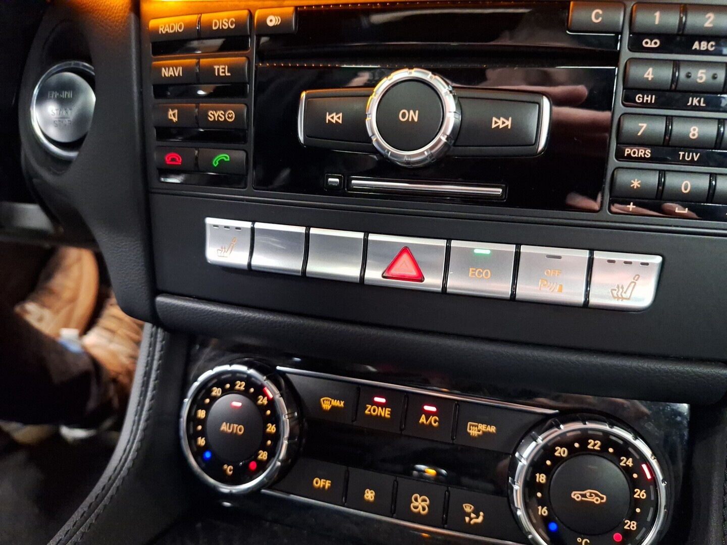 MERCEDES-BENZ CLS 2011