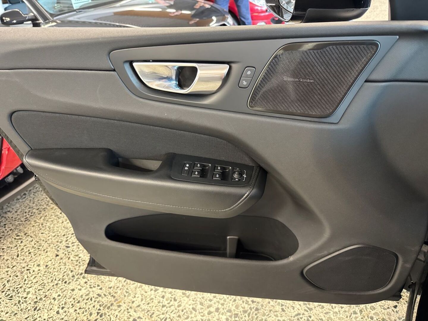 VOLVO XC60 21
