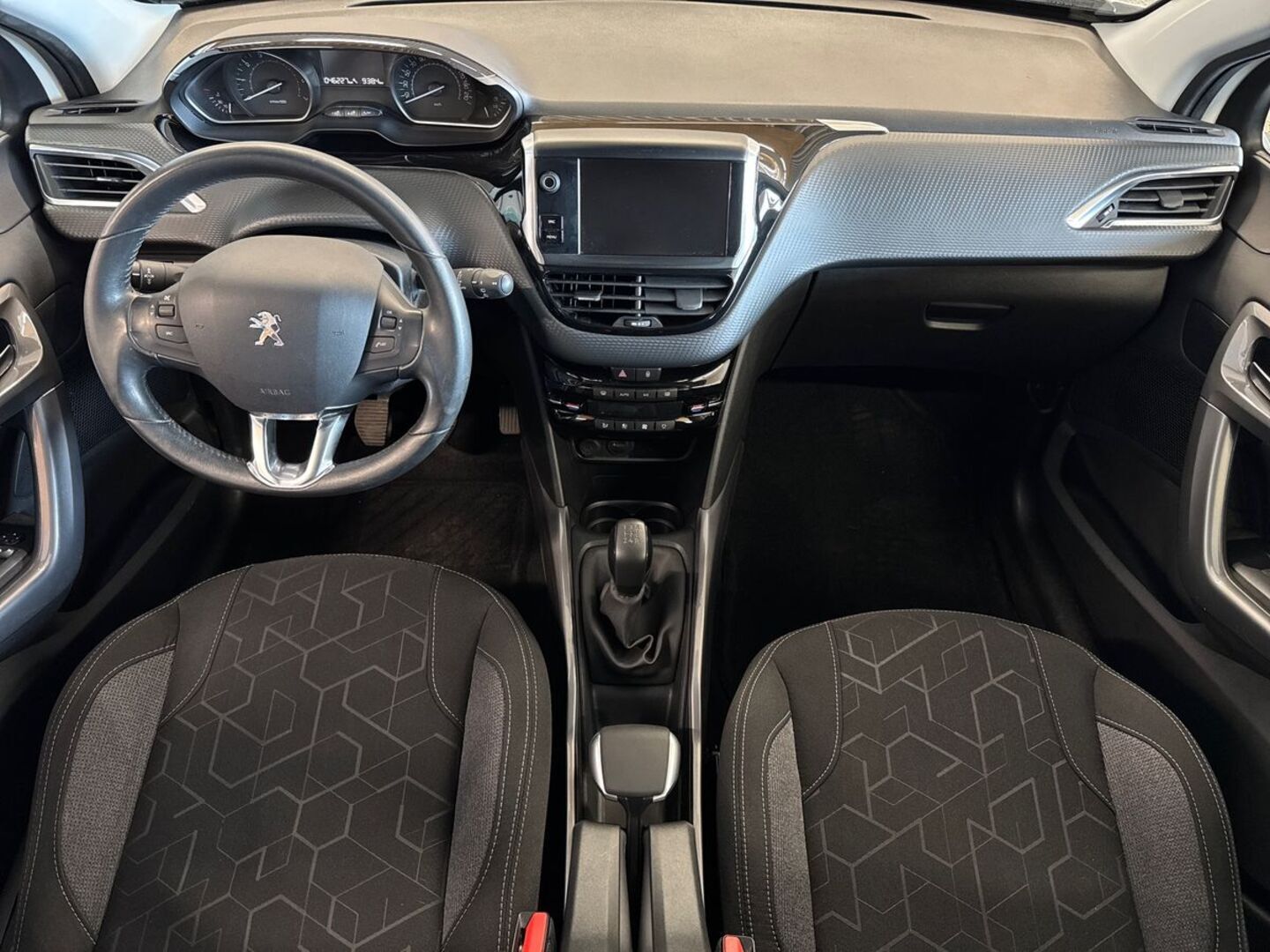 PEUGEOT 2008 20