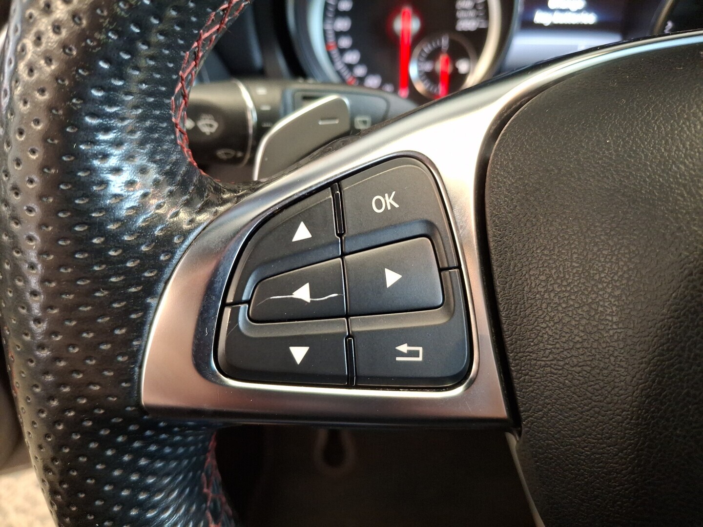 MERCEDES-BENZ CLA 2018