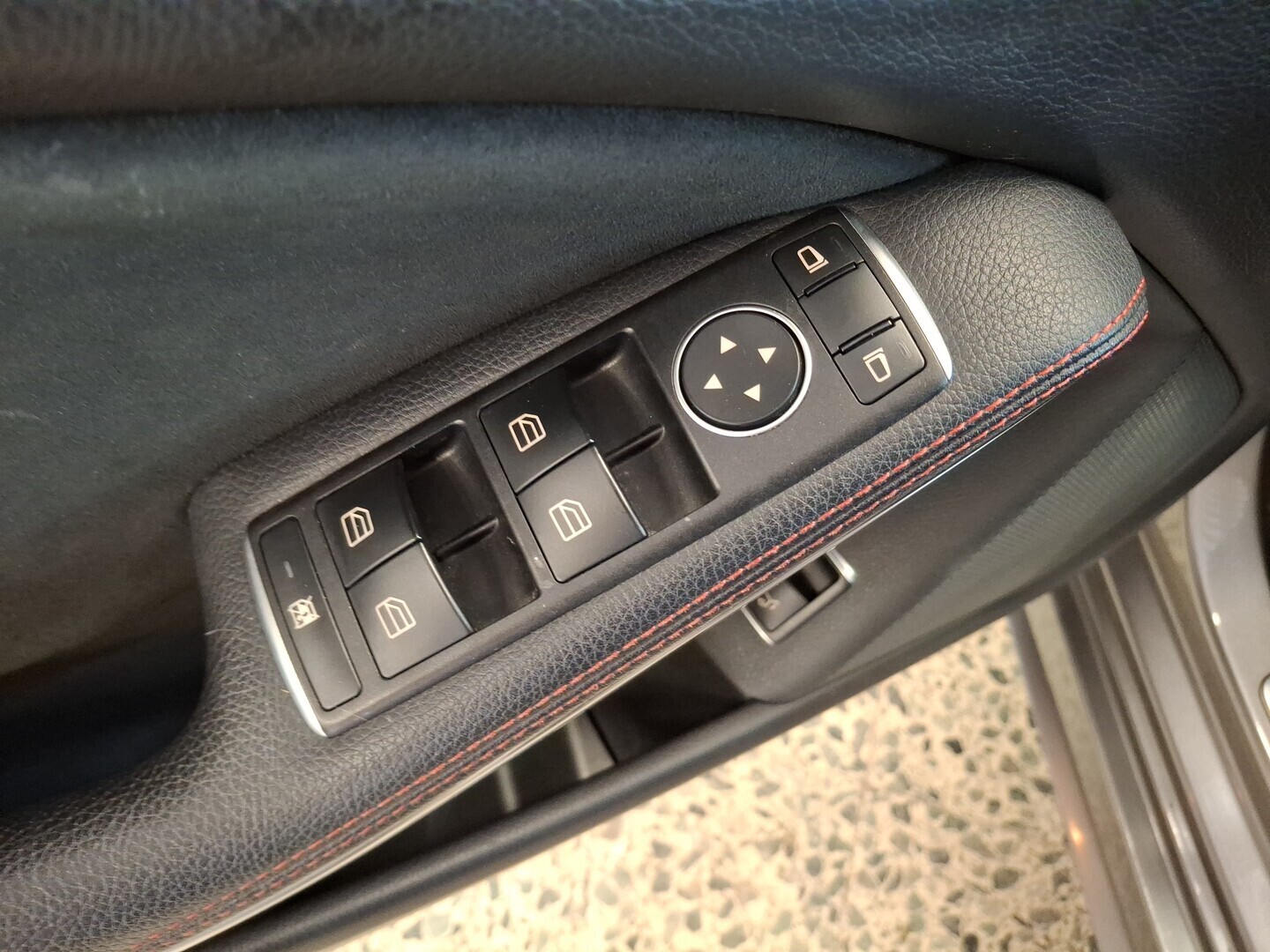 MERCEDES-BENZ CLA 2018