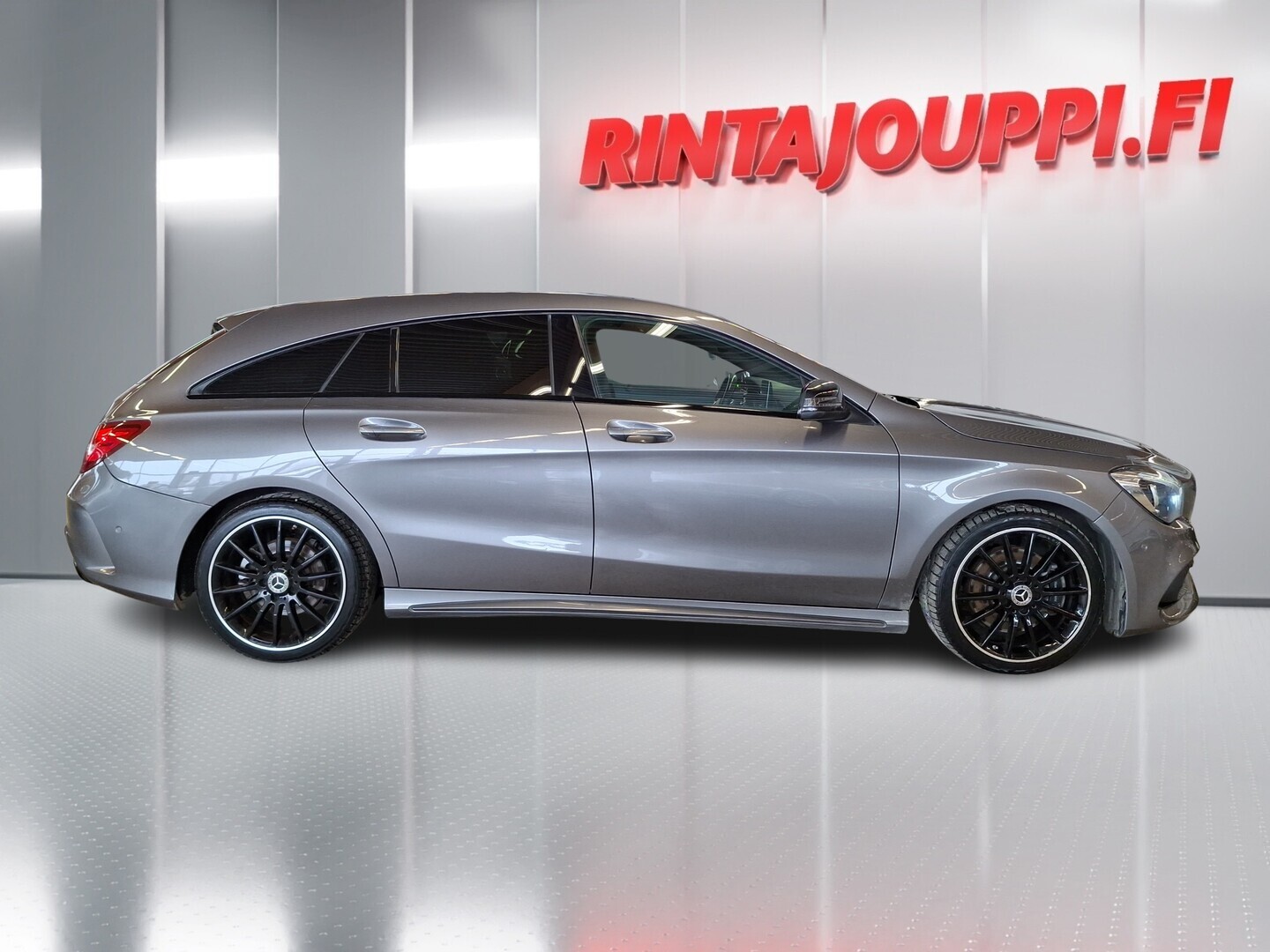 MERCEDES-BENZ CLA 2018