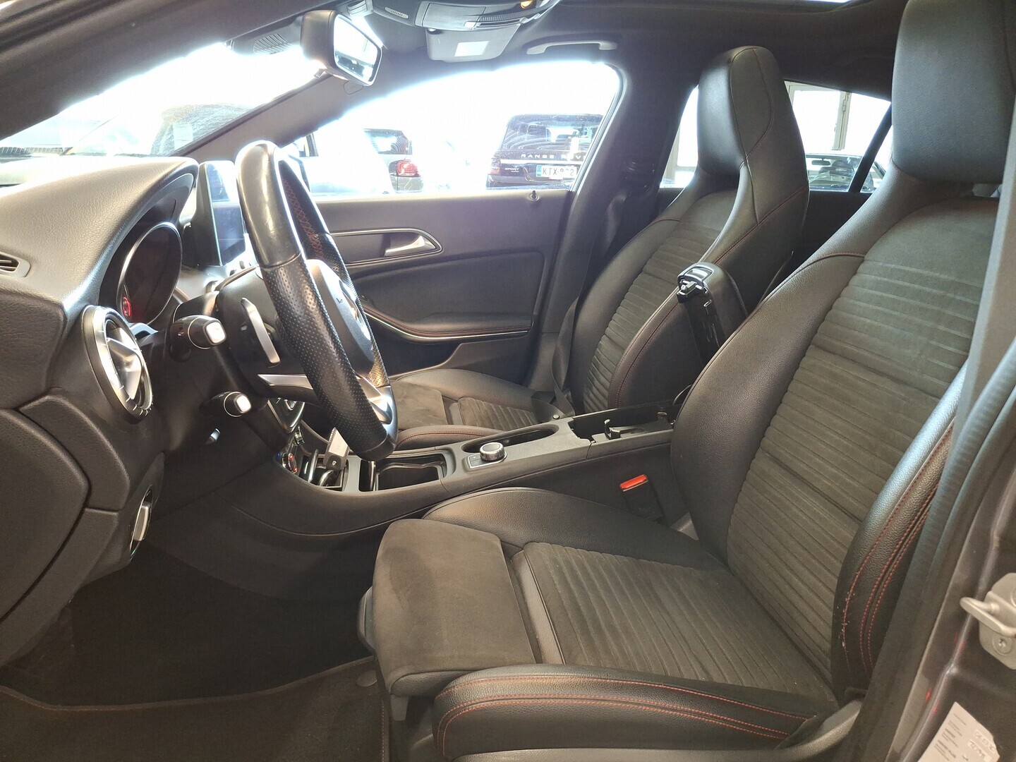 MERCEDES-BENZ CLA 2018