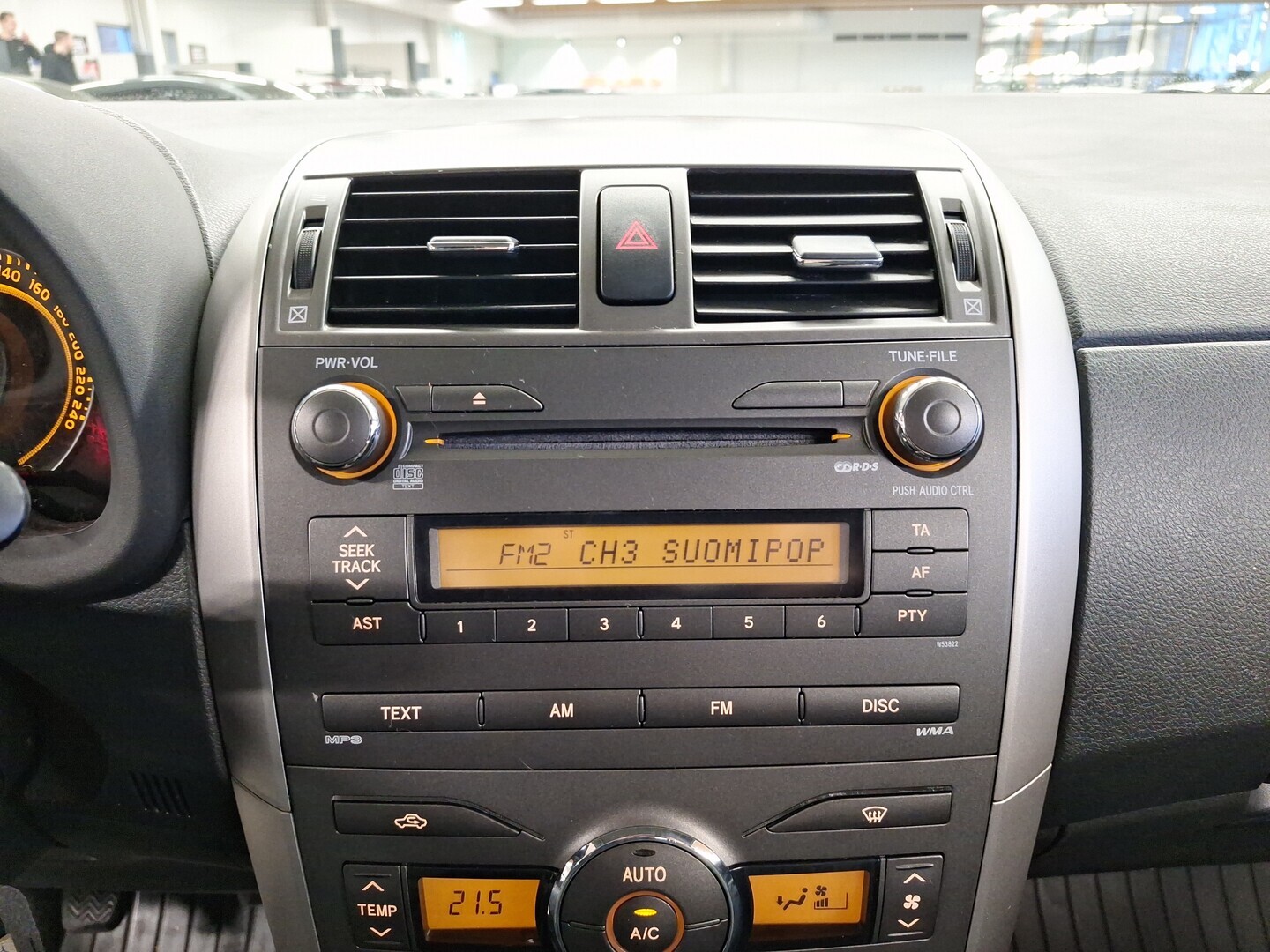 TOYOTA Corolla 2008