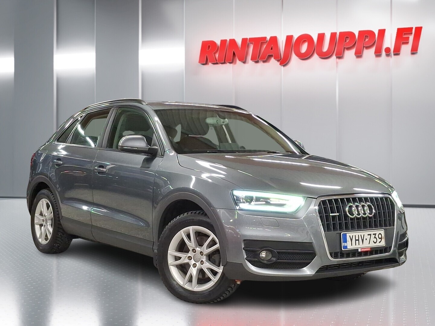 AUDI Q3 2012