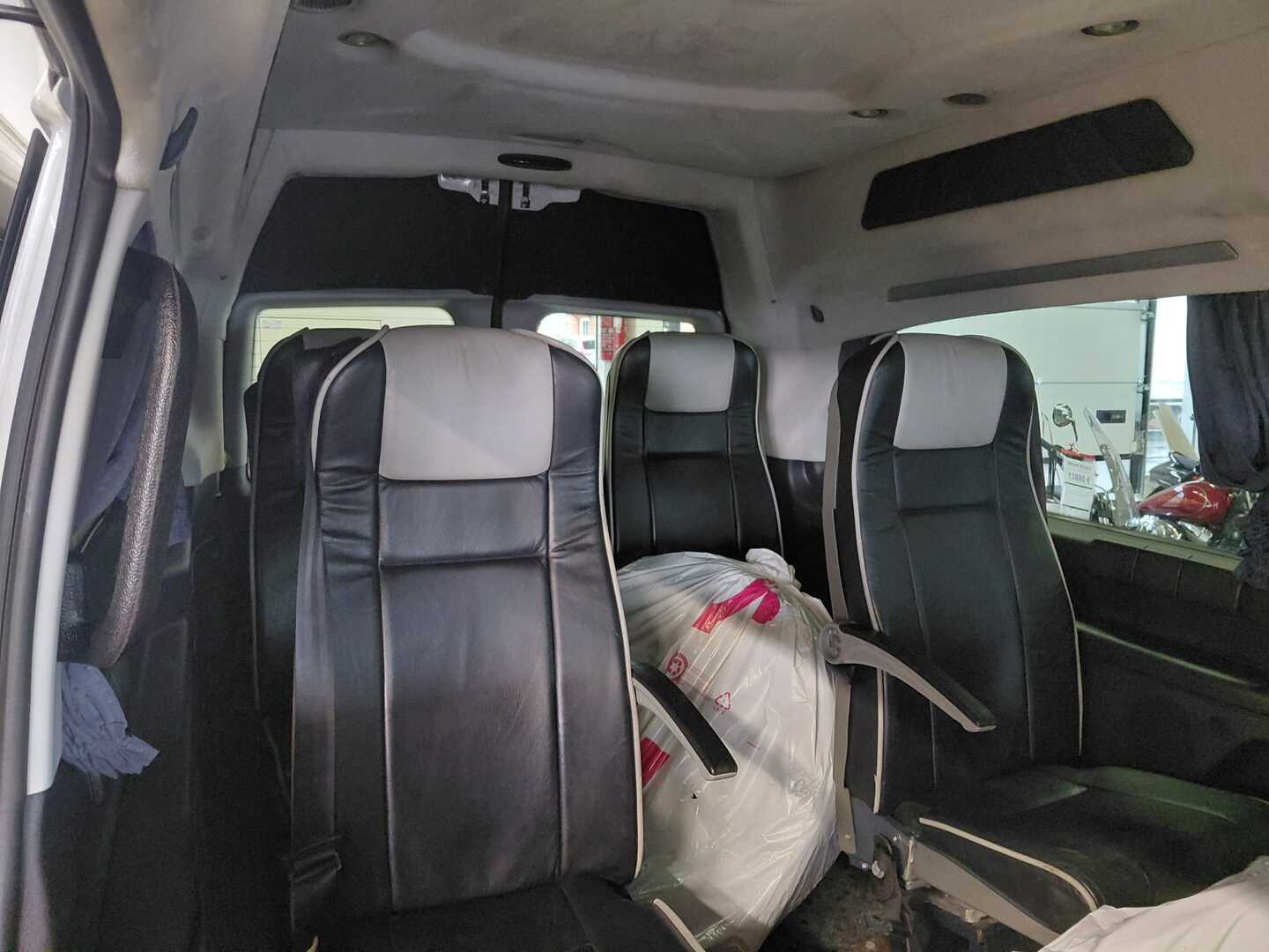 MERCEDES-BENZ Vito 2012