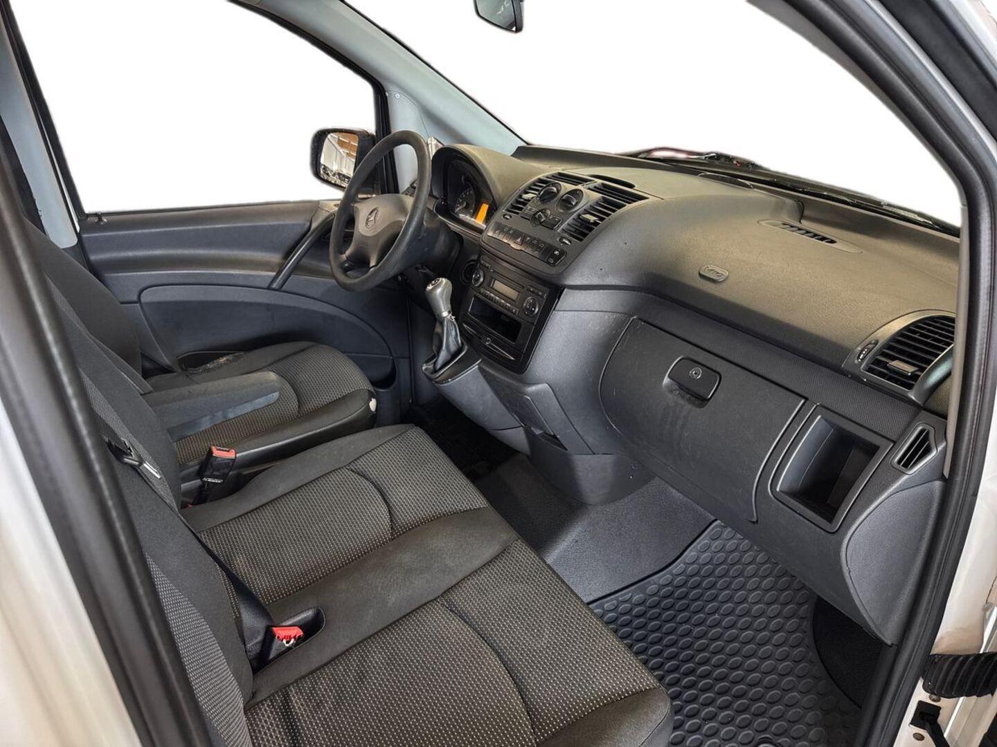 MERCEDES-BENZ Vito 2012