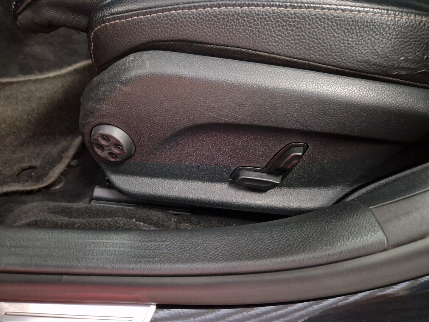 MERCEDES-BENZ C 2016