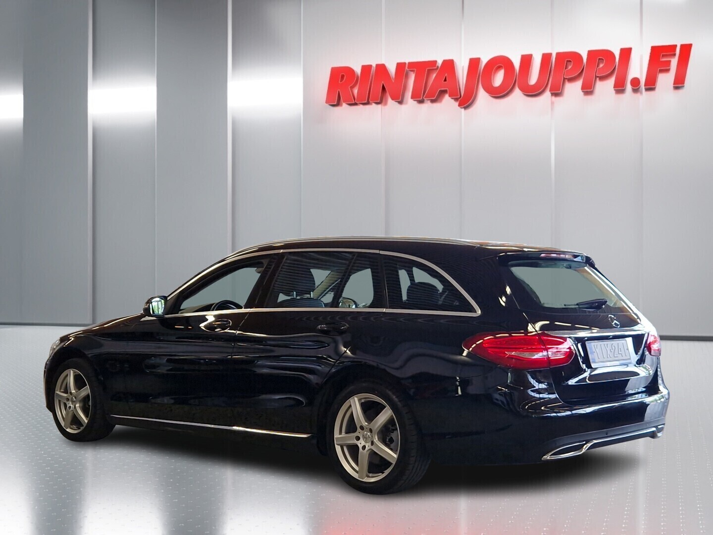 MERCEDES-BENZ C 2016