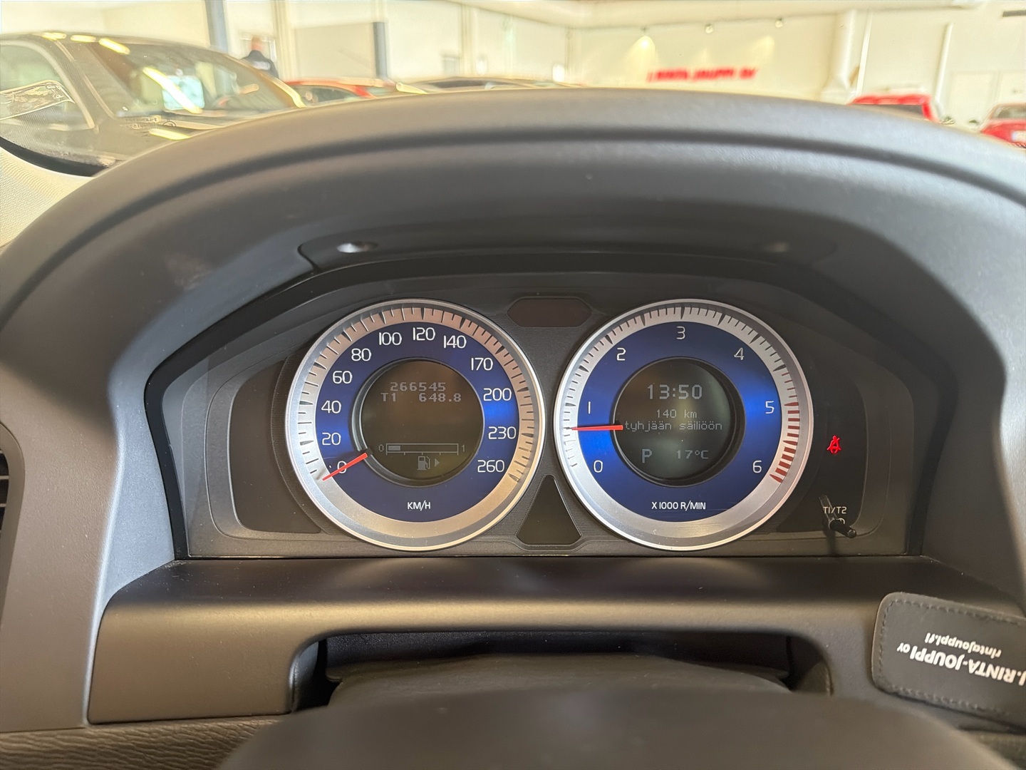 VOLVO XC60 2013