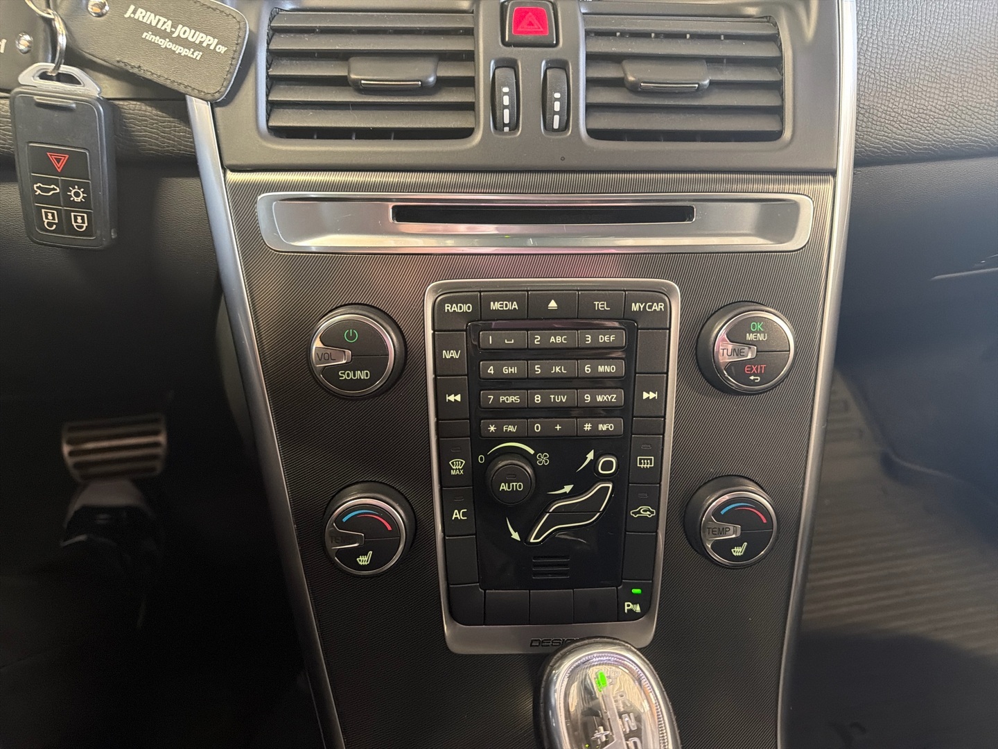 VOLVO XC60 2013