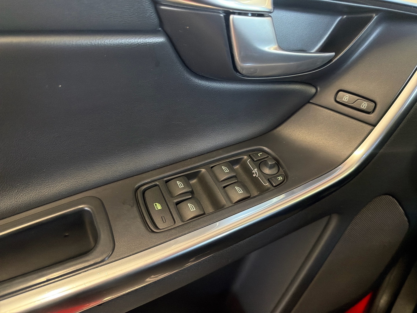VOLVO XC60 2013