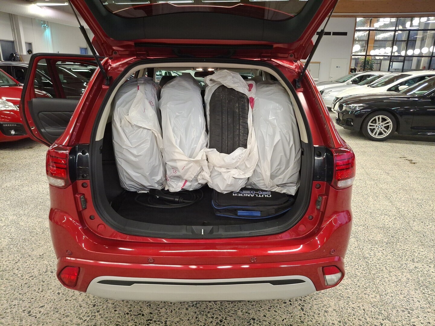 MITSUBISHI Outlander PHEV 2019